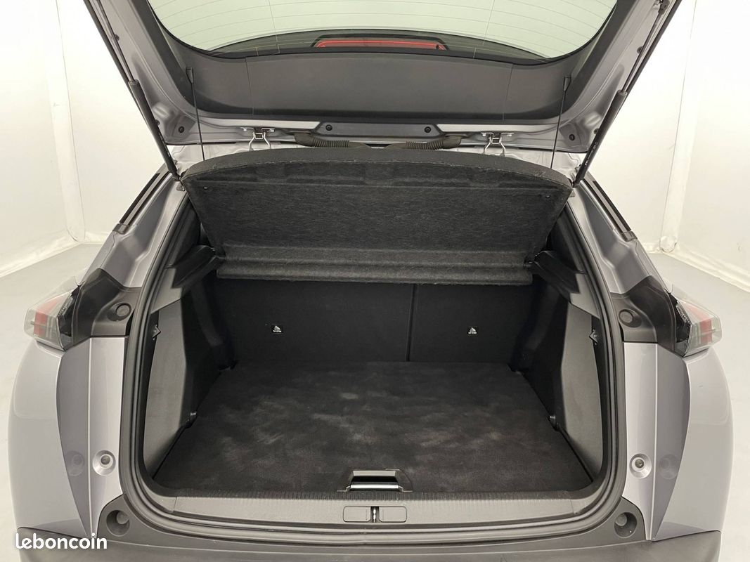 PEUGEOT 2008 PureTech 130 S&S BVM6 Allure Pack (image 13)