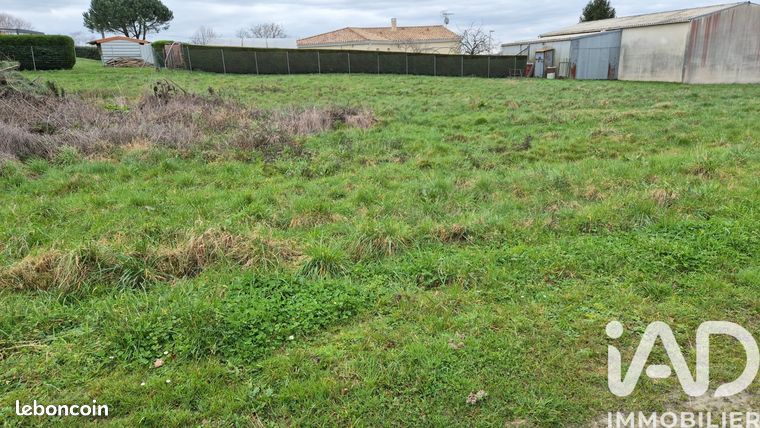 Terrain 1454 m² Soubran
