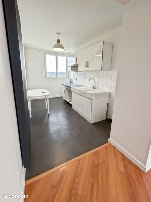 Appartement a louer romans-sur-isere - 4 pièce(s) - 79 m2 - Surfyn