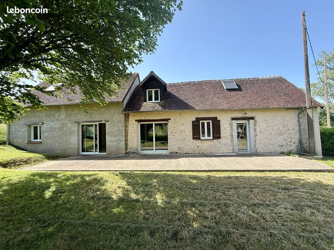 Maison 5 pièces 145 m² · à La Chapelle-du-Bois · 145 m² · 189 900 €
