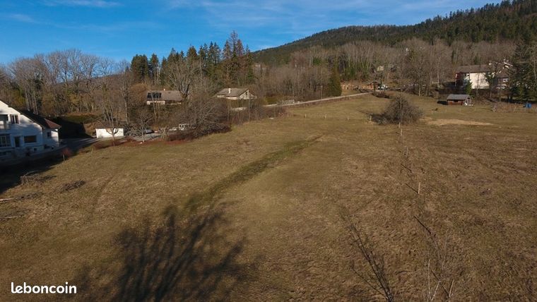 Terrain 5 503 m² Hauteville Lompnes