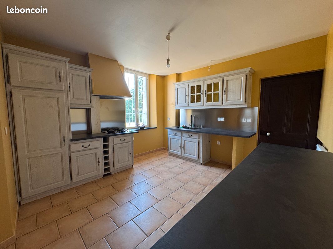 Maison 6 pièces 160 m² · à Gourdan-Polignan · 160 m² · 219 500 €