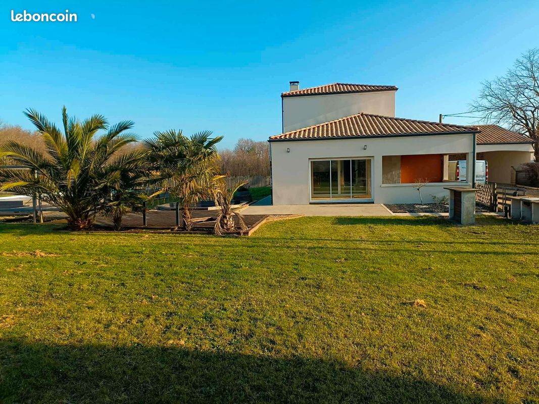 Maison 6 pièces 160 m² · à Préguillac · 160 m² · 339 000 €