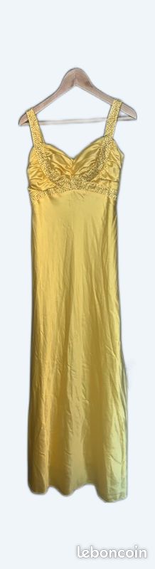 Robe de soirée (image 1)