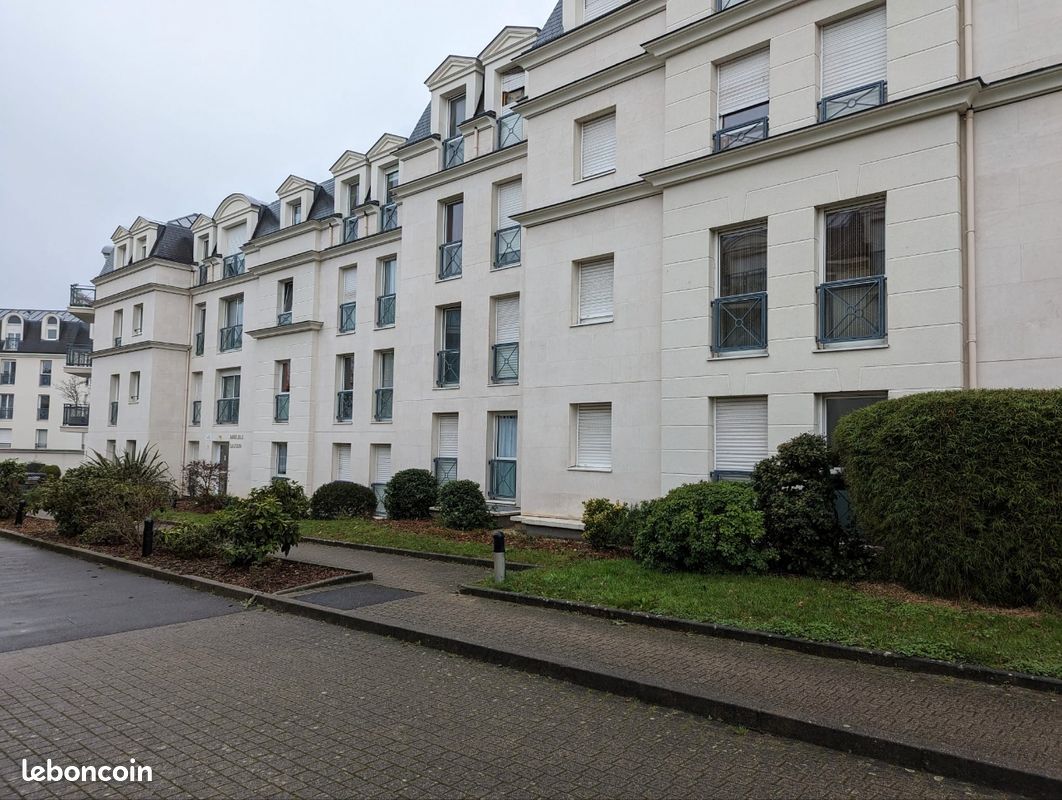 Appartement 1 pièce 33 m² · à Châtillon · 32,7 m² · 240 000 €