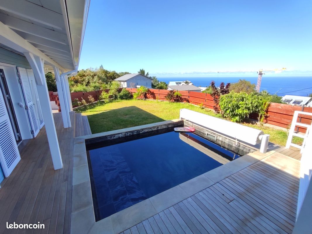 Maison 6 pièces 145 m² · à Saint-Leu · 145 m² · 707 200 €