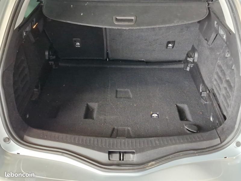 Renault Megane Estate 1.5 Blue dCi 115ch Techno EDC -23 (image 37)