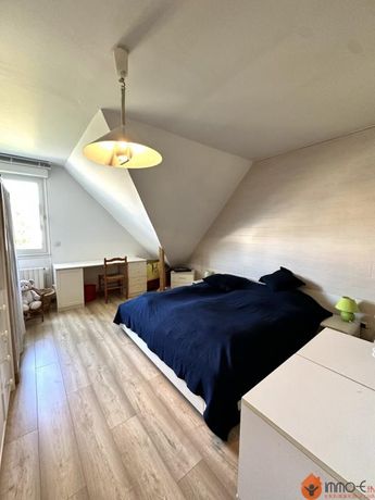Maison a vendre  - 8 pièce(s) - 230 m2 - Surfyn