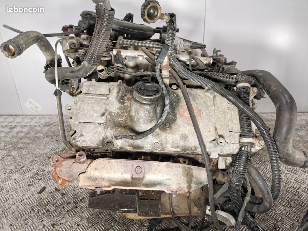Moteur Renault Espace 2 2.8 v6 155 cv (image 4)