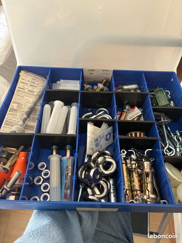 Lot d’accessoires pour fixation chimique ou mécanique (image 1)