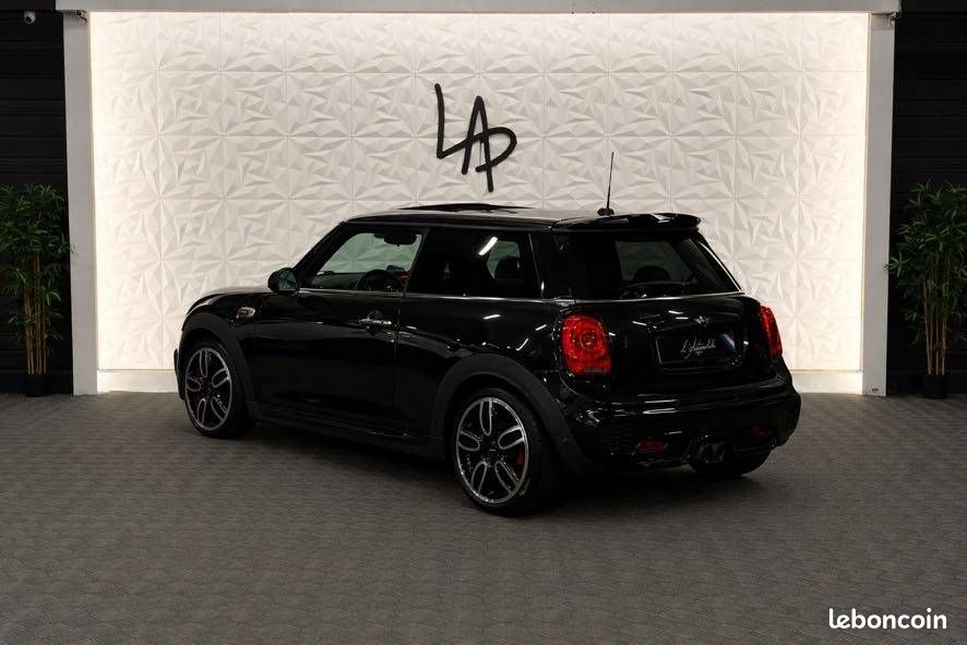 Mini III (F56) John Cooper Works 231ch Exclusive Design BVAS (image 3)