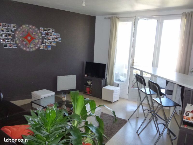 Appartement 1 pièce 28 m² · à Orléans · 28 m² · 473 €