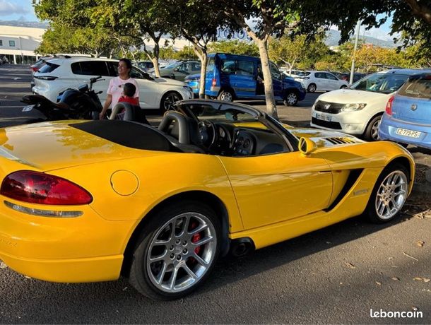 Dodge Viper SRT10