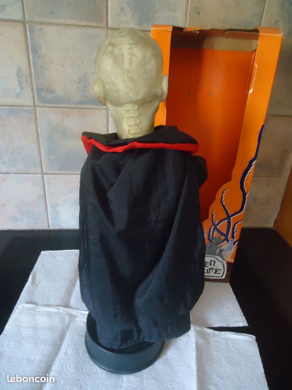 The Twilight Saga Eclipse veste équipe moyenne Jacob capuche zippée The Twilight Saga Eclipse veste équipe moyenne Jacob capuche zippée