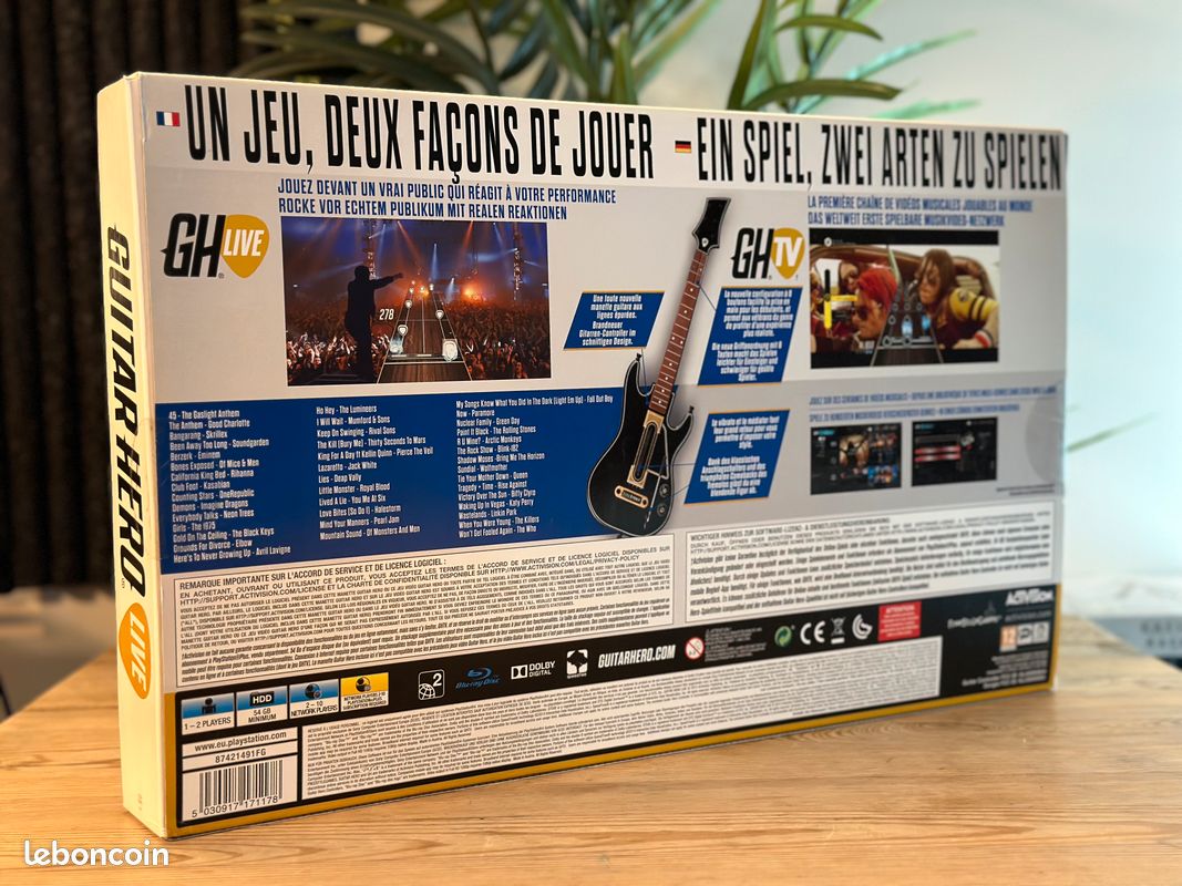 NEUF Guitar Hero LIVE PS4 (image 2)