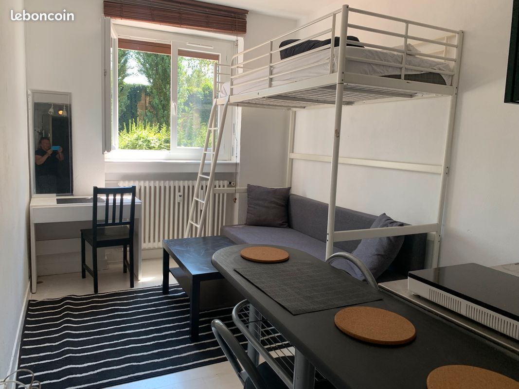 Appartement 1 pièce 17 m² · à Grenoble · 17 m² · 450 €/mois