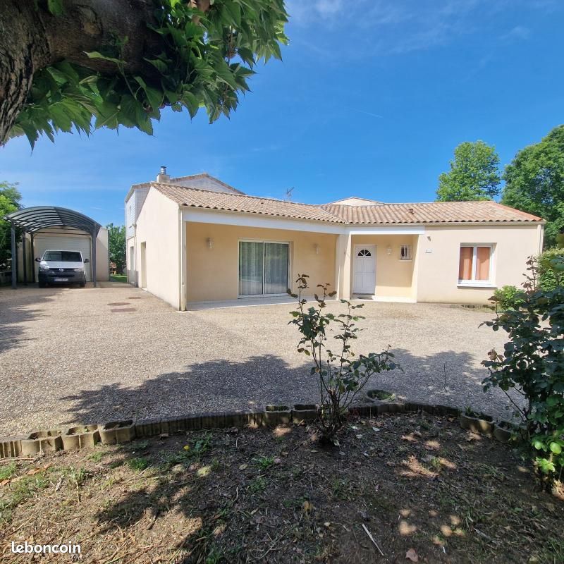 Maison 5 pièces 156 m² · à Saint-Agnant · 156 m² · 314 550 €
