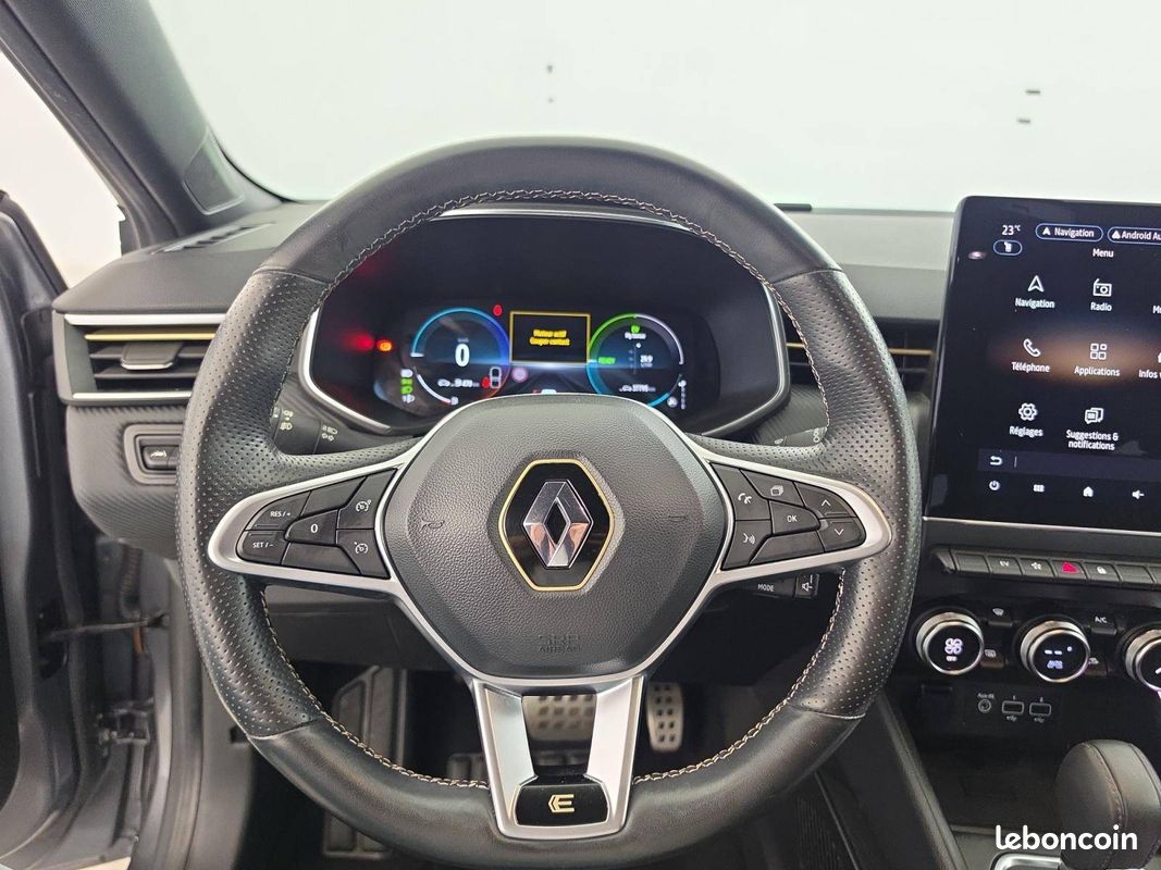 RENAULT Clio E-Tech full hybrid 145 Engineered (image 29)
