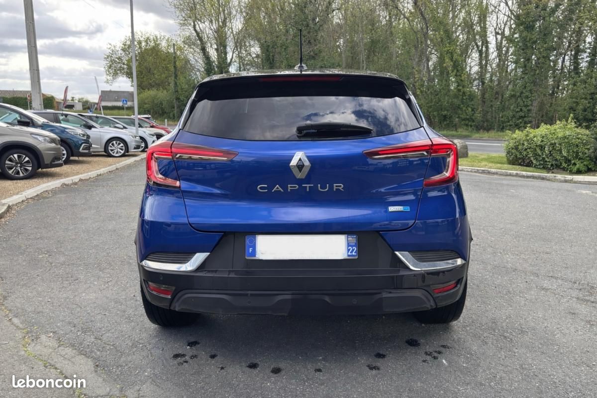 Renault Captur RIVE E-Tech 145 (image 6)