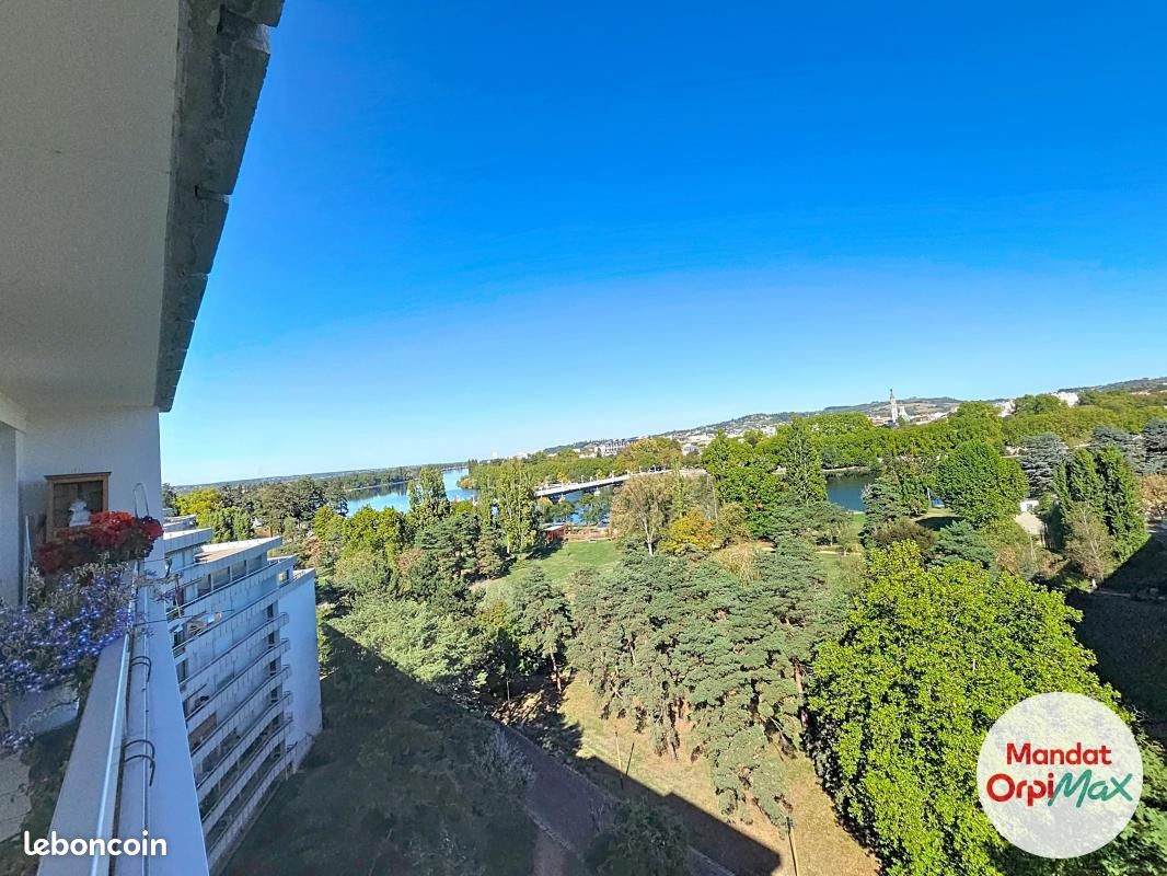 Appartement 4 pièces 105 m² · à Bellerive-sur-Allier · 105 m² · 472 500 €