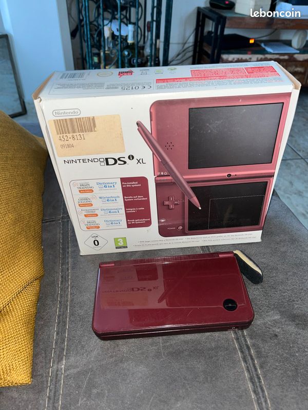 Nintendo ds XL bordeaux + jeux et pochette (image 2)