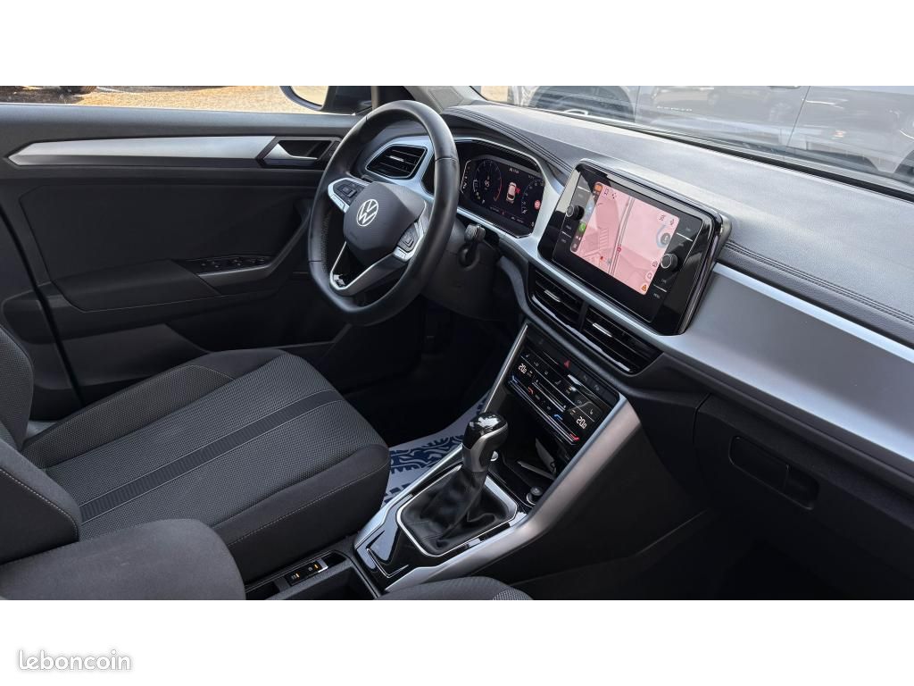 VOLKSWAGEN T-ROC 1.5 TSI 150 DSG7 Life Plus (image 18)