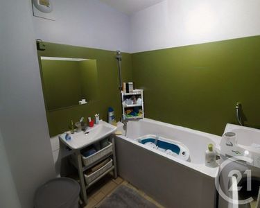 Appartement 116 000 € - 65 m²