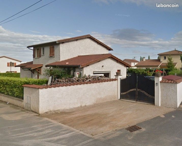 Maison 5 pièces 130 m² · à Cercié · 130 m² · 354 000 €