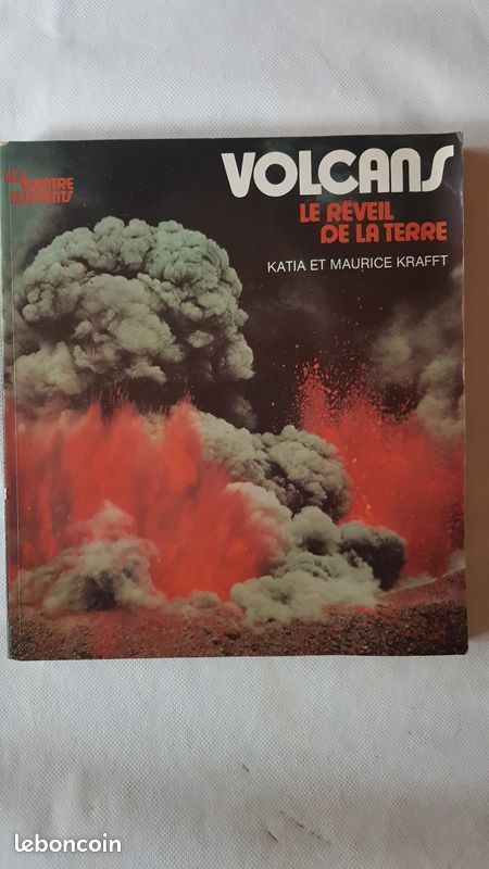 Livre référence "Volcans, le réveil de la terre" (image 1)