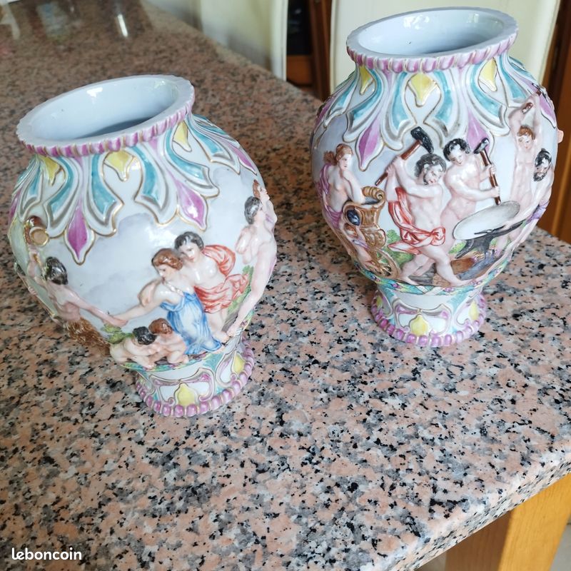 Lot de deux vase Capodimonte Naples Italie en porcelaine (image 8)