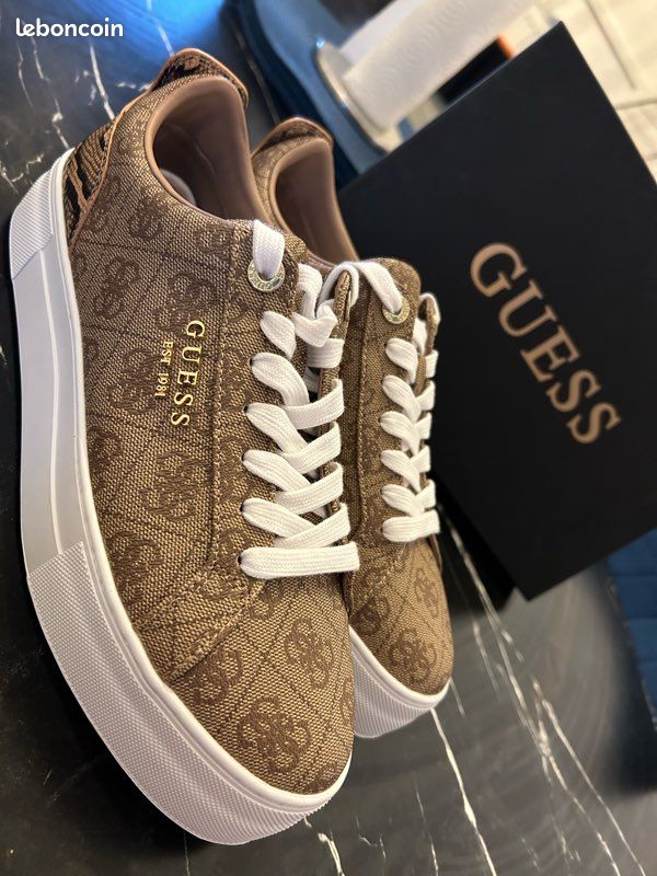 Basket Guess Femme Basket Femme Marron Beige Basket Guess Femme
