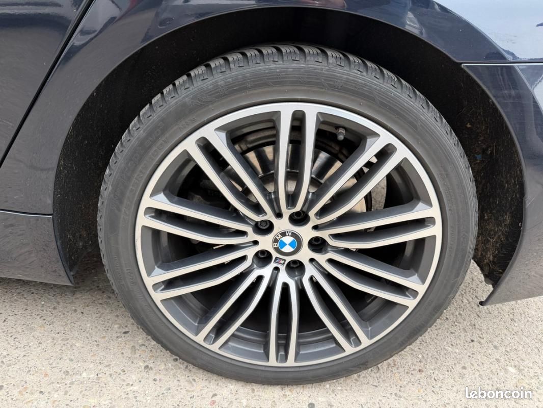 BMW Série 5 G30 520D xDrive 190 ch BVA 8 M Sport Harman Kardon / Toit ouvrant Caméra 360° (image 36)