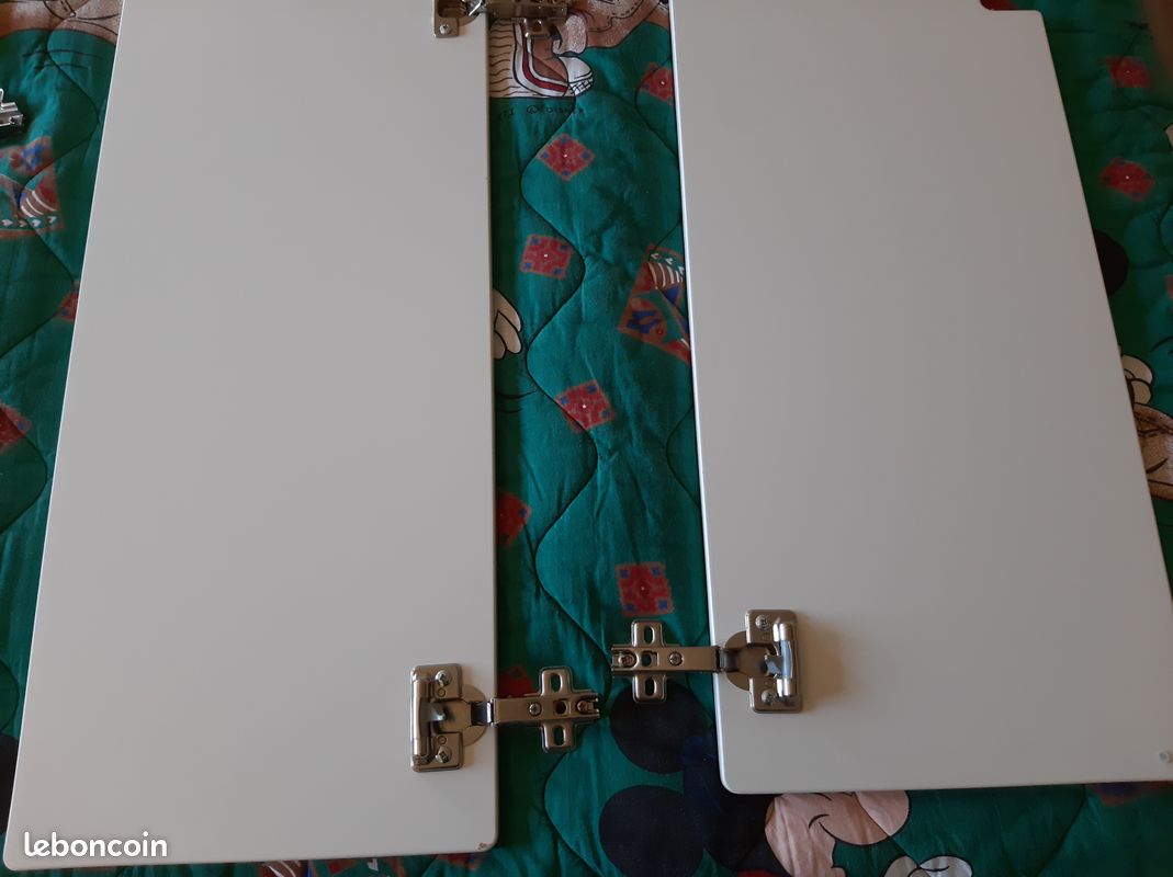 Ikéa 2 grandes portes blanches pour armoire enfant STUVA (image 3)