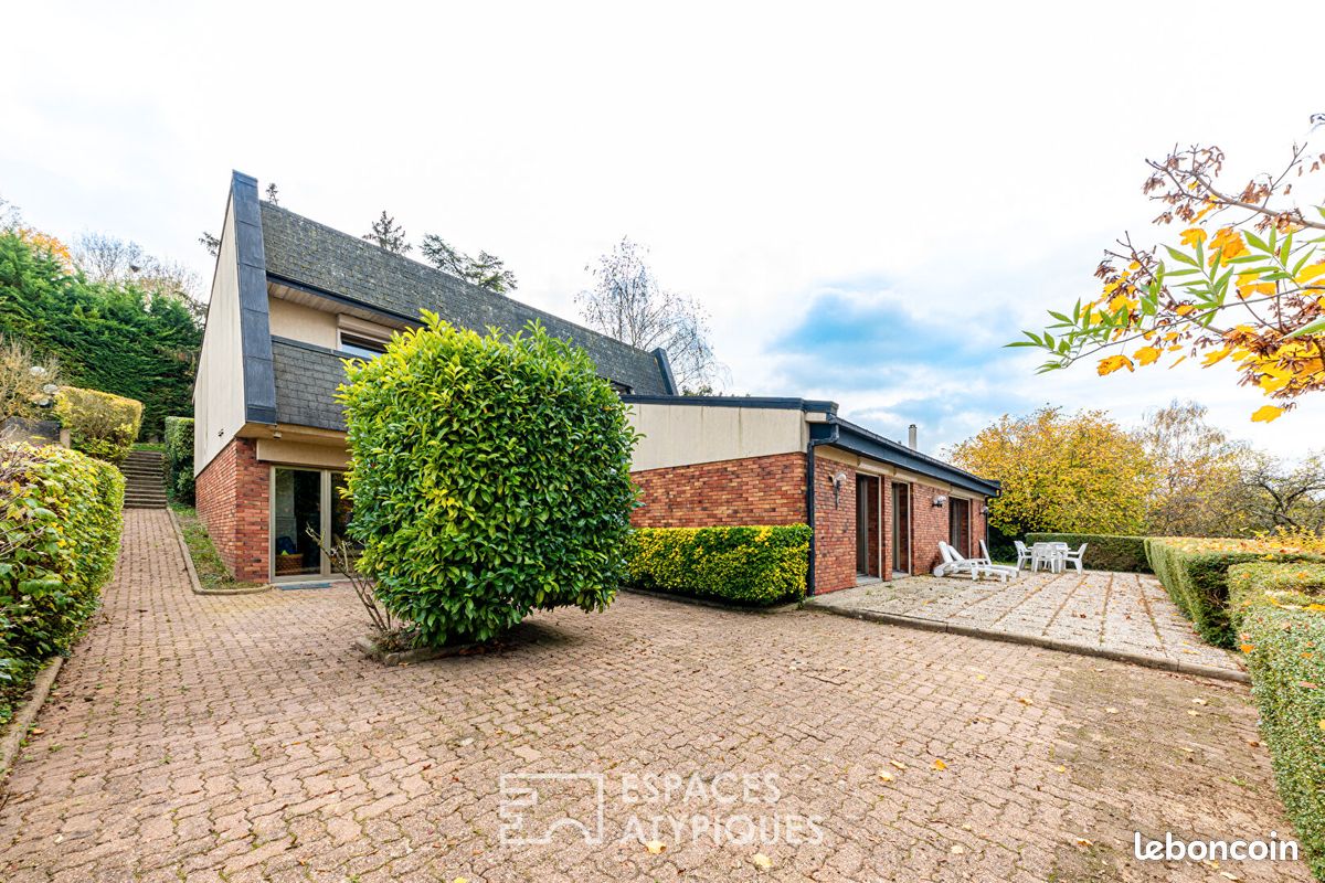 Maison 9 pièces 287 m² · à Aubergenville · 287 m² · 648 000 €