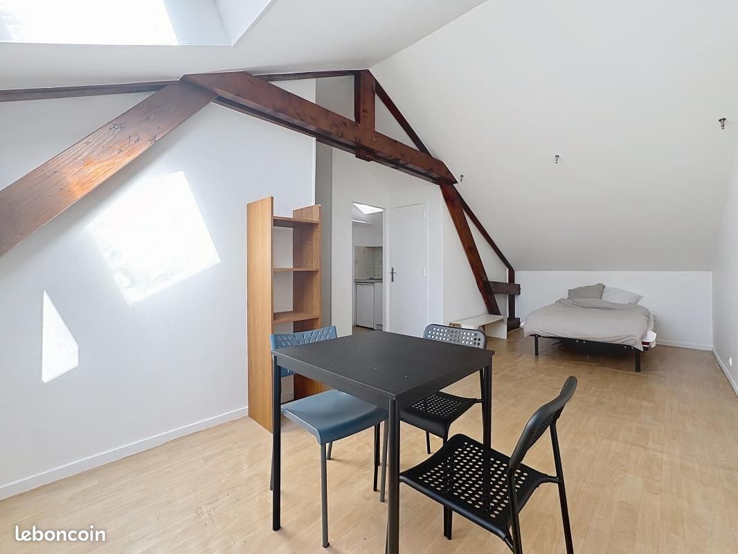 Appartement 1 pièce 28 m² · à Clermont-Ferrand · 28 m² · 470 €/mois