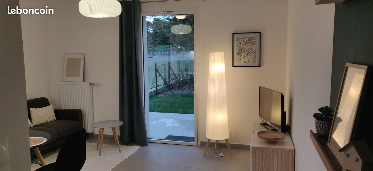 Appartement 2 pièces 43 m² · à Charly · 43 m² · 940 €/mois