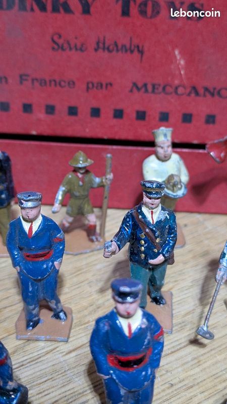 Dinky Toys 'O' Gauge No.1 Station Staff Miniature Figurines For Model Railways