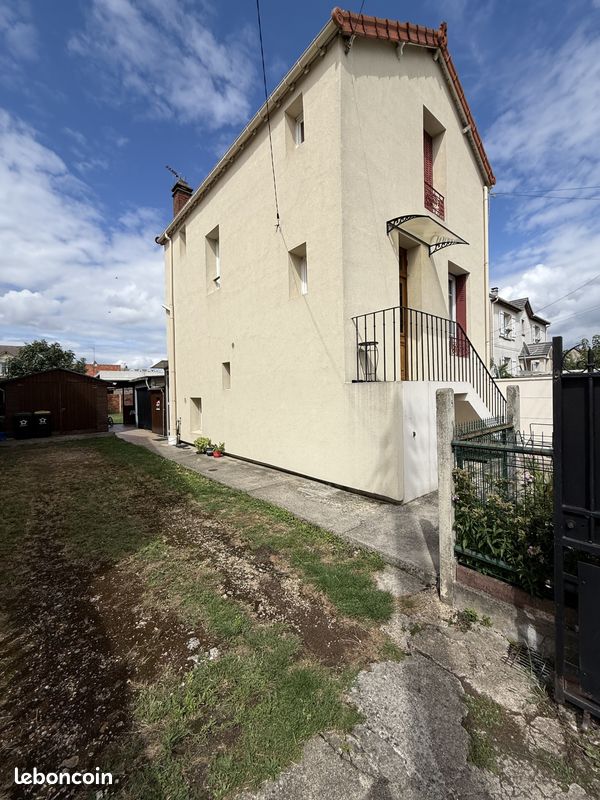 Maison 6 pièces 115 m² · à Le Blanc-Mesnil · 115 m² · 299 000 €