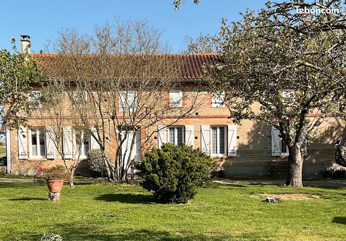 Maison 4 pièces 102 m² · à Grenade · 102 m² · 189 000 €