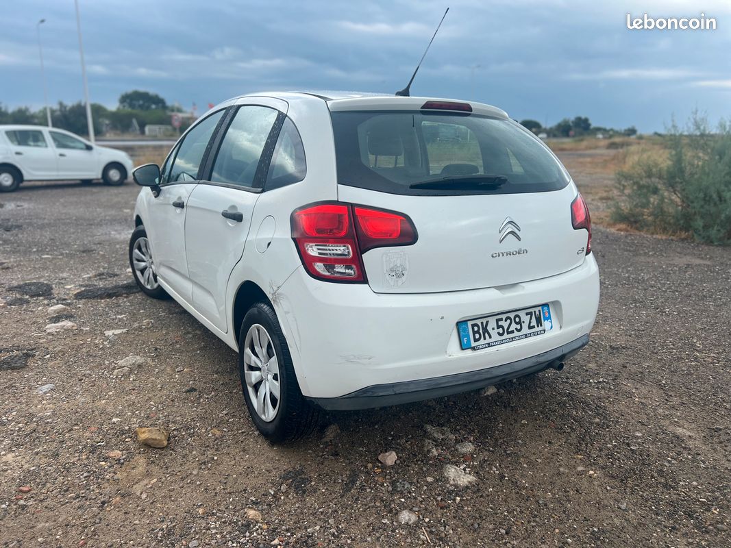 Citroën C3, Moteur 1.4 essence fiable, PAS PureTech, PAS VTi, Clim, 5P, CT OK, REPRISE POSSIBLE (image 5)