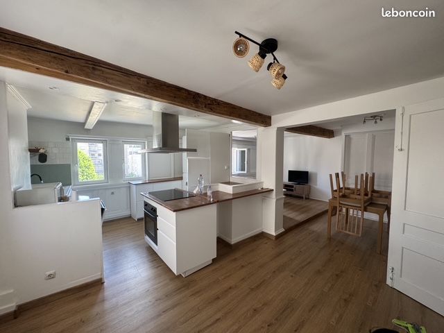 Appartement 2 pièces 65 m² · à Saint-Étienne · 65 m² · 690 €
