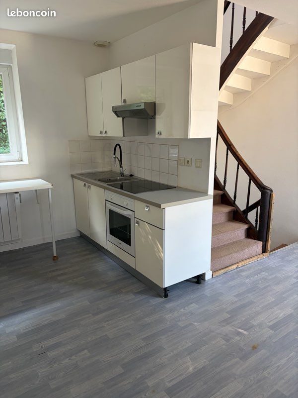 Appartement 4 pièces 60 m² · à Belle-Isle-en-Terre · 60 m² · 610 €