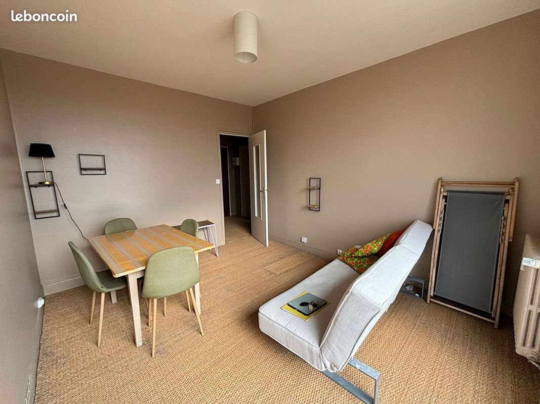 Appartement 2 pièces 45 m² · à Poitiers · 45 m² · 630 €/mois