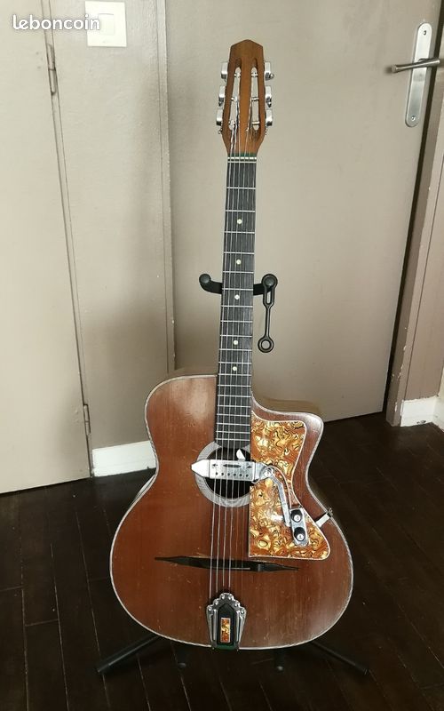 Guitare jazz manouche A. Di Mauro 1961 (image 1)