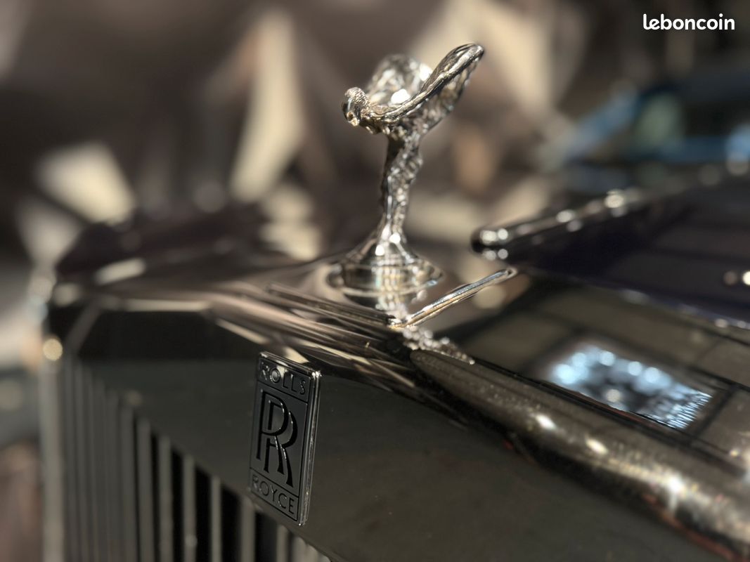 Rolls-Royce Corniche V8 6.8 V8 325 Ch BA Cabriolet Berline BVA 2001 4 Places (image 8)
