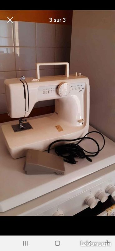 Machine à coudre (image 1)