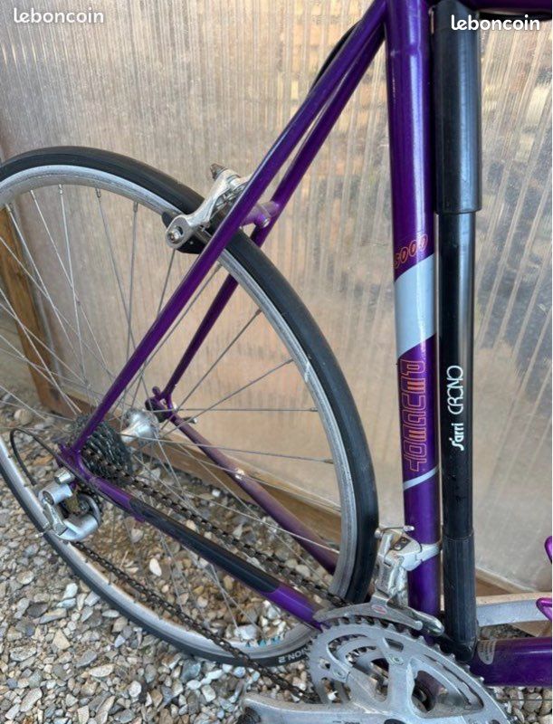 Jeu de brochettes à dégagement rapide pour vélo - Essieux avant et arrière - Compatibilité de roulement de 25 mm (arrière Jeu de brochettes à dégagement rapide pour vélo - Essieux avant et arrière - Compatibilité de roulement de 25 mm (arrière