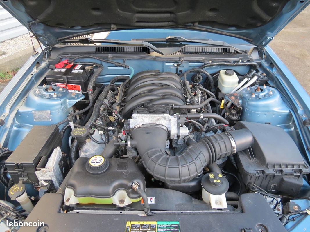 Ford Mustang GT Cabriolet 2005 (image 5)