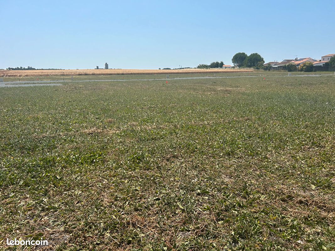 Terrain 383 m² · à Mornac-sur-Seudre · 383 m² · 102 000 €