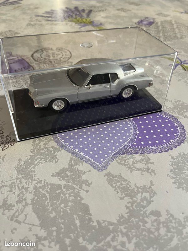 Bandai Buick Riviera Police - Jouet En Tôle Ancien (NEUF En Boîte)
